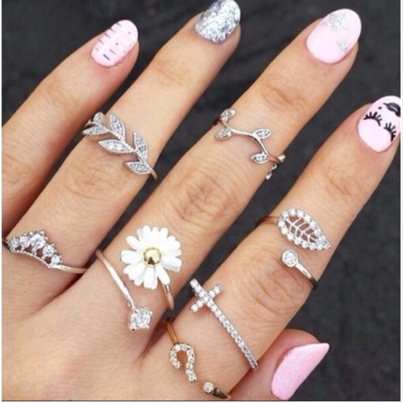 Jewelry - 3 Piece Stackable Silver Midi Knuckle Rings